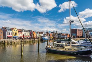 &copy; hanseat - stock.adobe.com