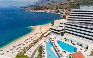 &copy; Medora Auri Family Resort